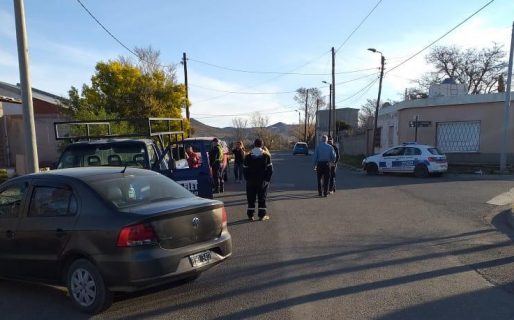 Vecinos casi linchan a dos sujetos que robaban herramientas en una obra