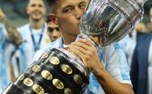 Lisandro Martínez: “Antes de la final habló Messi y uno quería salir a comerse todo”
