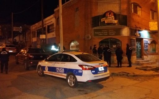 Comodoro: Dos menores mataron a su padre de una puñalada en el pecho