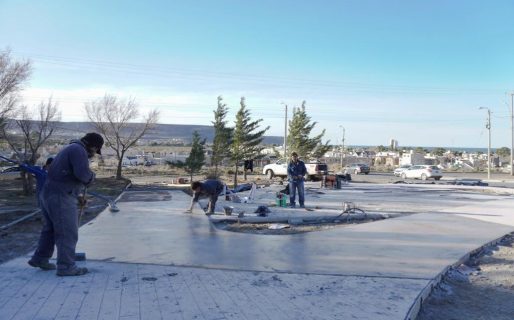 Espacio verde y estación saludable en el barrio Peñí radatilense