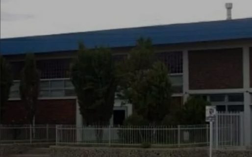 Padres de alumnos de la Escuela 143 se movilizan por falta de clases
