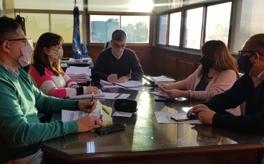 Perata y Aguilera evaluaron las obras de infraestructura escolar que se ejecutan en la provincia