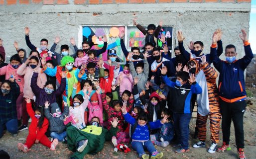 CAI Solidaria y jugadores visitaron el merendero «Carita Feliz»
