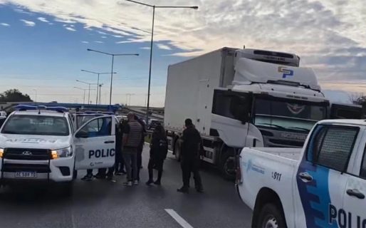 Robaron un cargamento de Playstation 5 y los detuvieron tras perseguirlos