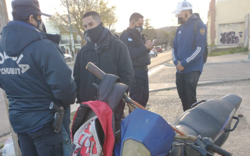 Un joven de 18 años tenía en su poder una moto que fue robada en 2019