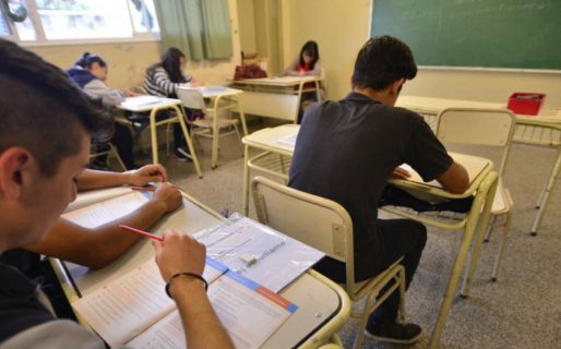 Mayores de 16 años se podrán inscribir en la vecinal de Las Flores para finalizar estudios primarios