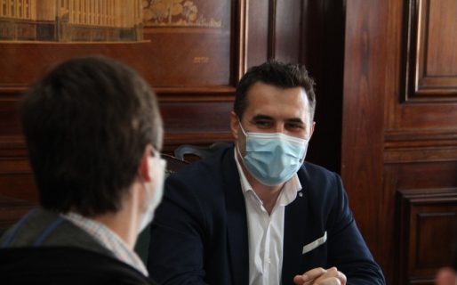 La llegada de Kogan al entorno de Alberto calienta la disputa energética