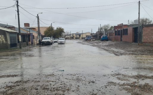 Emergencia en los barrios: piden nylon y chapas para familias afectadas