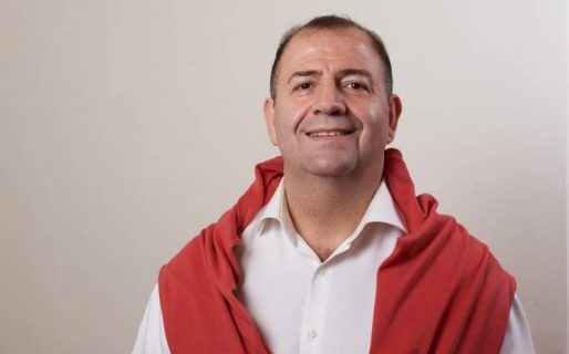 Martínez aceptó debatir con Menna: “Poné lugar y fecha”