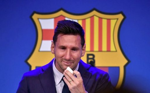 Visiblemente emocionado, Messi confirmó su salida del Barcelona: “Me hubiese gustado despedirme de otra manera”