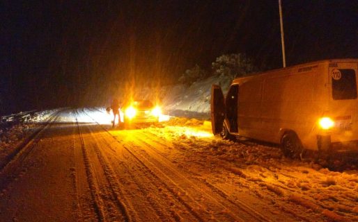 Cortan el tramo El Bolsón-Bariloche por acumulación de nieve