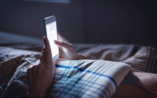 Qué es una “sextorsión” y cómo evitarla