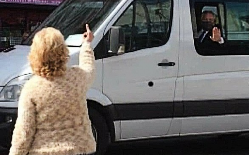 La dolorosa historia de la comerciante que insultó a la comitiva presidencial y su video se hizo viral