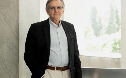 El Gobierno cruzó al infectólogo favorito del Presidente