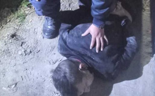 Tenía pedido de captura y robaba en un auto secuestrado afuera de la alcaidía