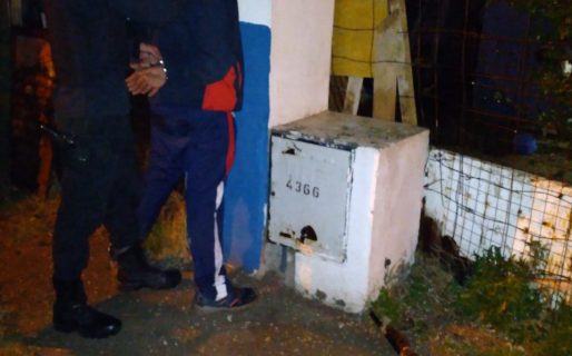 Amenazó a su familia con una escopeta luego de ser previamente echado