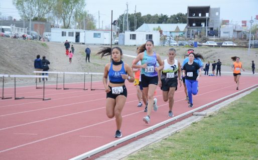 Más de 170 atletas le dieron vida al torneo de pista y campo “29° Aniversario de la A.C.A.M.”