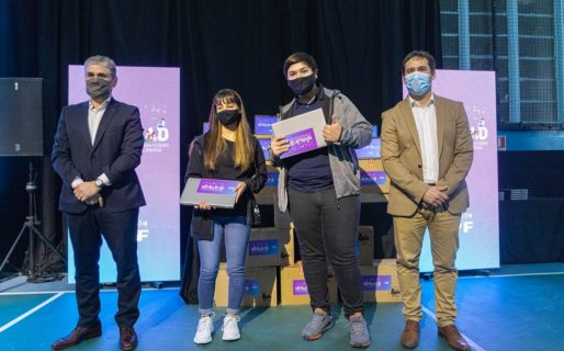 Luque: “Nos emociona que nuestros jóvenes reciban herramientas para desarrollar su enorme potencial”