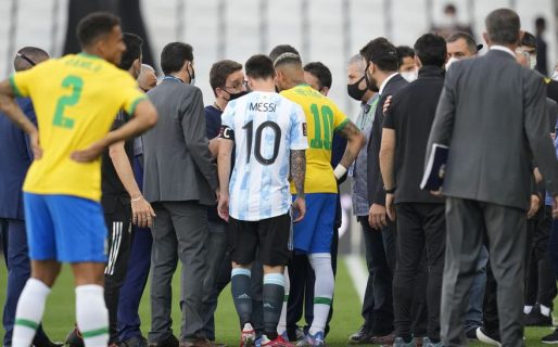 Papelón mundial: frenaron el partido