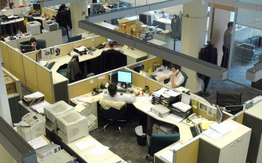 Seis de cada 10 argentinos prefieren trabajar en el Estado