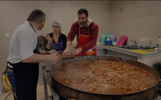 Fedecomex inauguró la cocina de su nueva sede con una gran paella