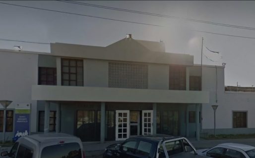 Amenazó con prender fuego su vivienda estando él y su madre en el interior