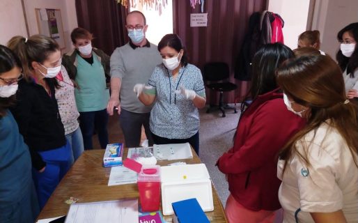 Capacitan a los CESIA de la provincia para que realicen el test rápido de VIH y Sífilis en Adolescentes