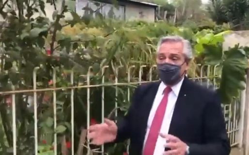 Alberto Fernández apuesta al timbreo como estrategia de campaña: “Es momento de escucharnos un poco más”