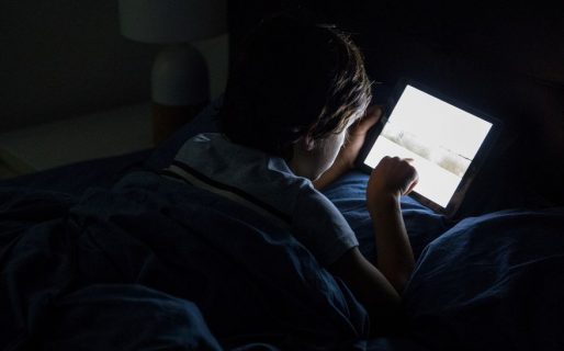 Qué es el «Gen Alpha» y cómo consume la generación con mayor conexión de la historia