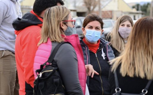 Ana Clara Romero se reunió con vecinos de Palazzo que tramitan hace años sus terrenos