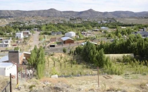 Jugaba a la pelota, tocó el cerco del vecino y recibió una fuerte descarga eléctrica