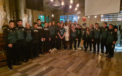 Gimnasia presentó el plantel que disputará la 33ra temporada en La Liga Nacional