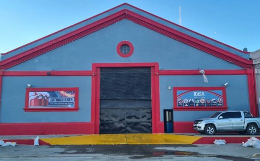 Por una disputa de jurisdicción, entre el municipio y la Administración de puertos clausuran dos empresas