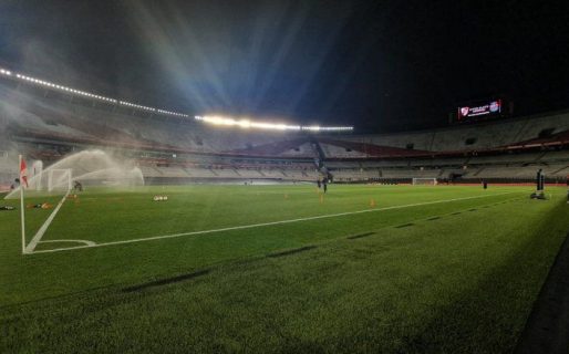 Cuándo regresaría el público a los estadios de fútbol