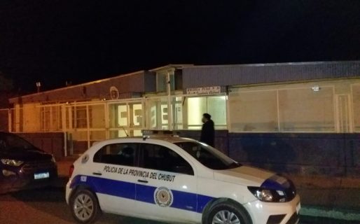 Una mujer fue detenida tras intentar robar en la Escuela N° 39