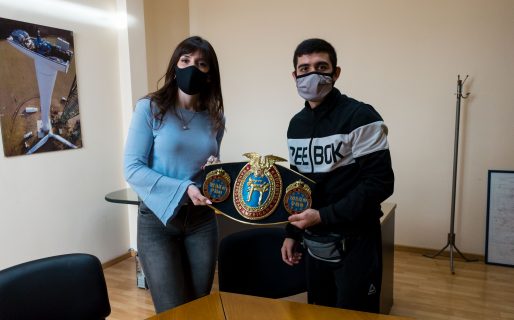 El campeón de Kick Boxing Leonardo Corrales visitó la SCPL