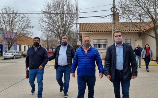 La curiosa campaña de un ex jugador de fútbol y un ex subjefe de la Bonaerense