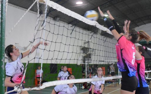 Se disputa el Grand Prix de Voleibol Municipal Sub 16