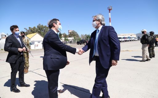 Luque recibió a Alberto Fernández en el Aeropuerto