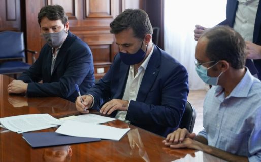 Un negocio de 100 millones de dólares para transportar combustible agita la interna en Energía