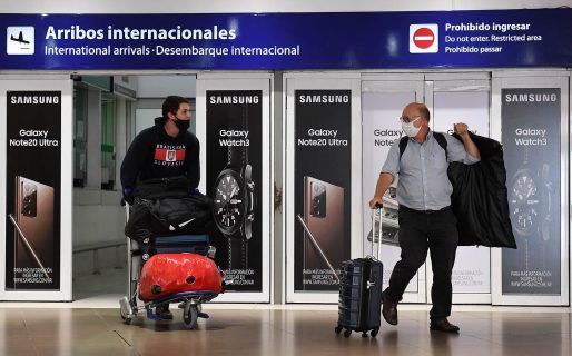 El gobierno quitará todos los cupos para el arribo de pasajeros del exterior desde el 19 de este mes