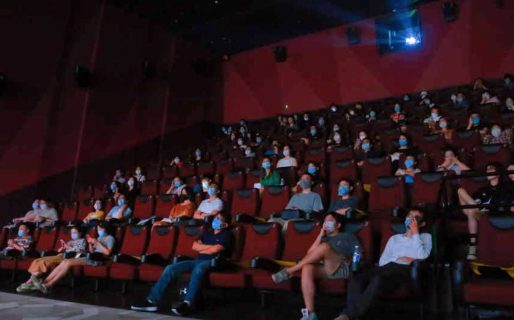 El Gobierno otorgará 5 mil pesos a jóvenes para usar en “bienes y servicios culturales”