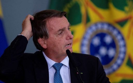 Bolsonaro sostuvo que continuará sin vacunarse porque «su inmunización está en lo más alto»