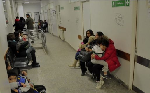 Bronquiolitis: la sala de internación pediátrica del Hospital está llena