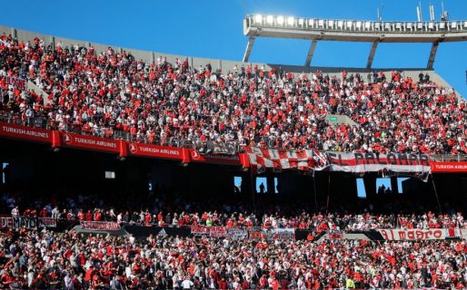 Ultimátum del Gobierno a los clubes de fútbol para que cumplan con el aforo del 50%