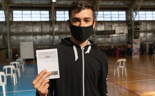El Municipio vacunará a adolescentes de forma espontánea