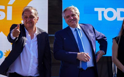 Linares: “estamos orgullosos de este gobierno de la gente y estamos agradecidos de que hoy estén con nosotros”