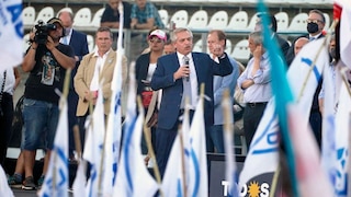 Alberto Fernández: “Si todavía no cerramos un acuerdo con el FMI es porque no nos vamos a arrodillar”