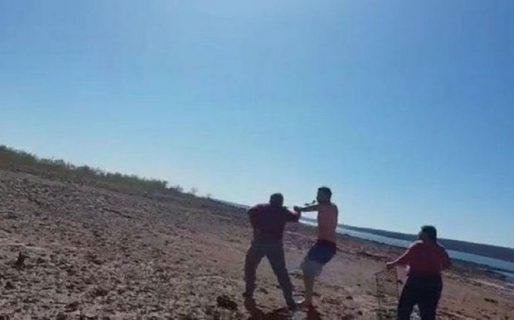 Disfrutaban de un asado en familia y los atacaron con cuchillos, machetes y fuego