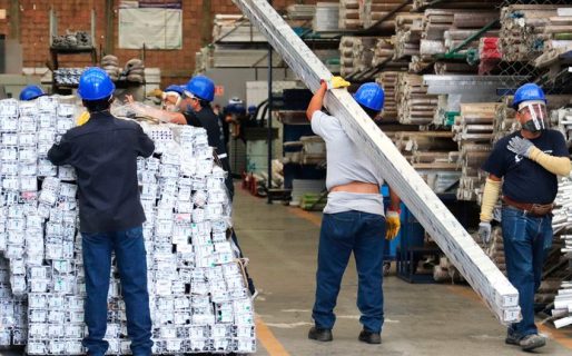 La economía rebotará 9% este año pero se sentirá poco por la alta inflación y la caída de los salarios